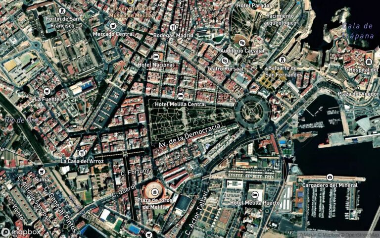 Piso en el Barrio Industrial de Melilla, tres dormitorios, cocina y aseo, en calle Alvaro de Bazán