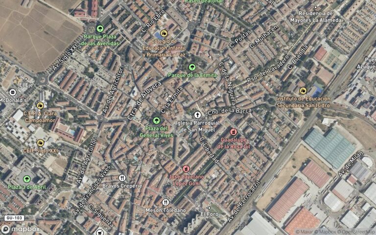 100% del pleno dominio. Urbana.- finca numero treinta y seis, plaza de garaje abierta en planta de sótano segundo, señal