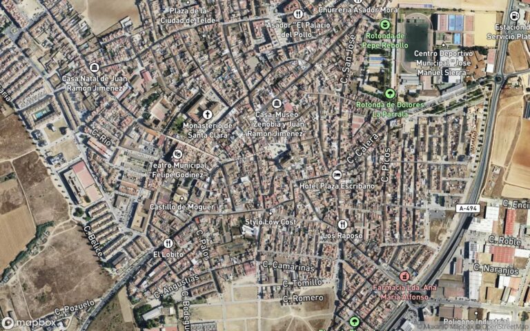 100% pleno dominio. Vivienda unifamiliar entre medianeras, señalada con el número 7 de la calle sor ángela de la cruz, d