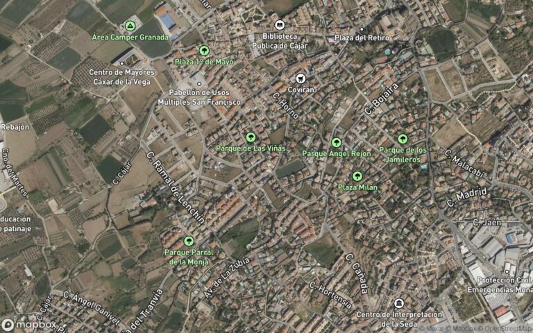 URBANA. NÚMERO OCHO.- VIVIENDA , en la planta baja identificada en el proyecto con la letra A del edificio plurifamiliar
