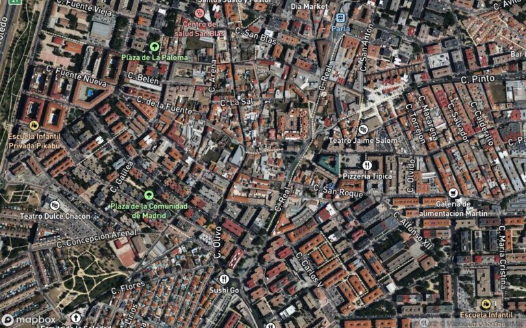 VIVIENDA sita en Calle San Blás, nº 30, 2ºD, Parla. Superficie: 65 metros cuadrados. Consta de un vestíbulo, comedor est