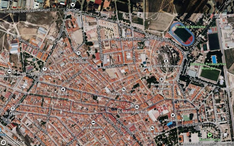 Plaza de aparcamiento con una superficie construida de 12 metros cuadrados