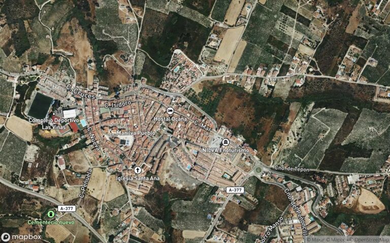 URBANA: NÚMERO 13.- PORTAL 11.- Vivienda unifamiliar, en construcción, situada en la planta segunda del portal.- Está co
