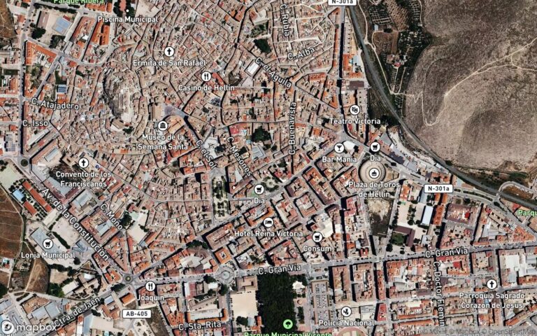 URBANA. - FINCA ESPECIAL NUMERO DOS. - Vivienda en planta primera, tipo A, del edificio en el que se integra sito en Hel