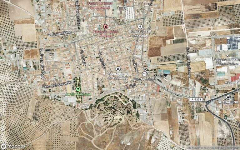 URBANA. 100% del pleno dominio ganancial de la finca registral 11407 de Benamejí. Casa marcada con el n.º 90 de la calle