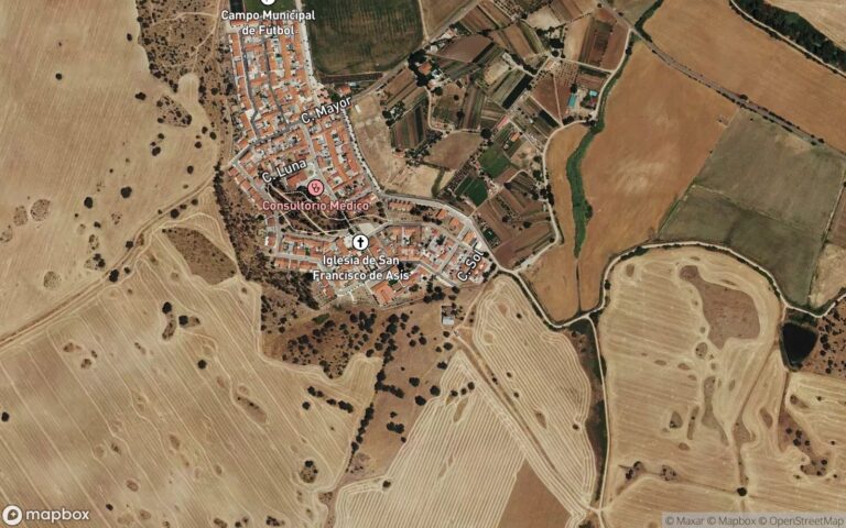 Vivienda en Calle Reyes Católicos Dieciséis A — Olivenza