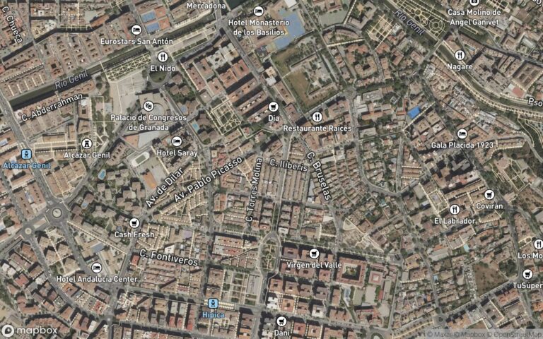 100% pleno dominio local comercial en planta baja del edificio sito en motril c/ prolongaciòn de alvarez reinoso t-2,t-3