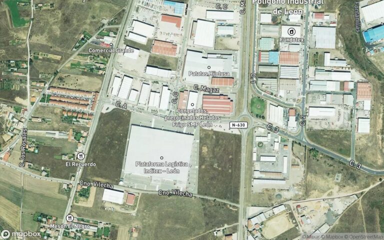 URBANA: FINCA NÚMERO ONCE. Vivienda izquierda subiendo escalera, de la planta quinta de viviendas de la casa número siet