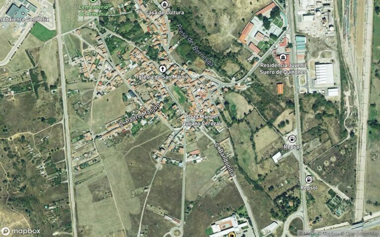 RÚSTICA: Barcillar a CARREBARRIALES, en término de Villaornate-Castro, de unas DIECINUEVE AREAS. Linda: Norte, camino de