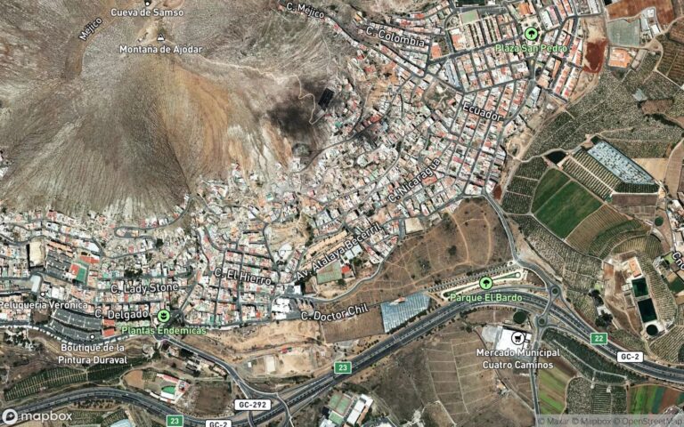 FINCA URBANA- Vivienda unifamiliar actualmente demarcada con el núm. CUATRO de la calle "GUELDERA", construida sobre la