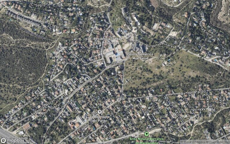 Finca 42349 del Registro de la Propiedad nº1 de las Rozas de Madrid URBANA: Número uno.- Sótano-Garaje señalado en la ac