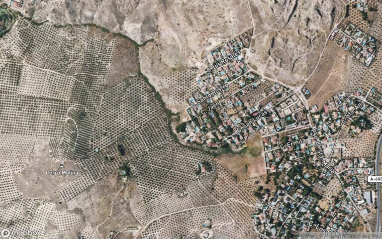 URBANA: NUMERO DIECISÉIS.- PISO TIPO E en planta cuarta del edificio " Los Álamos", sito en Jaén, calle Rey Alí, número