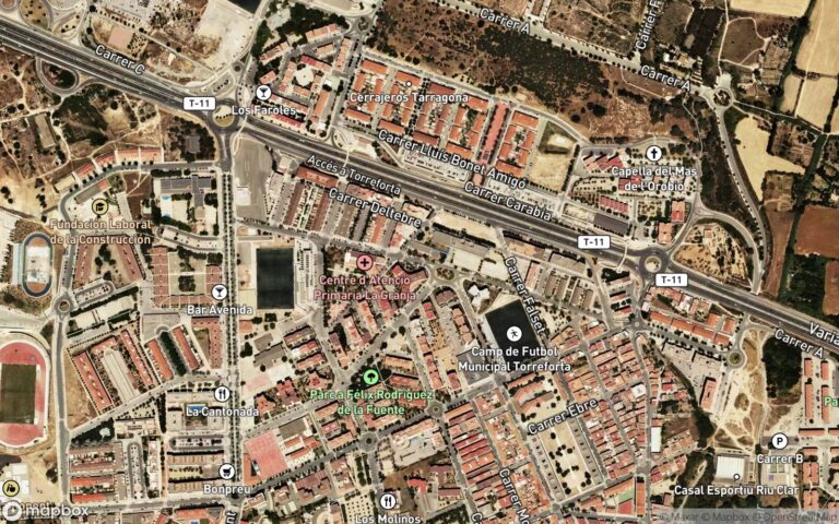 MITAD INDIVISA DE LA PLENA PROPIEDAD DE: URBANA o altillo, puerta número ocho, destinado a desván, de la casa sita en la